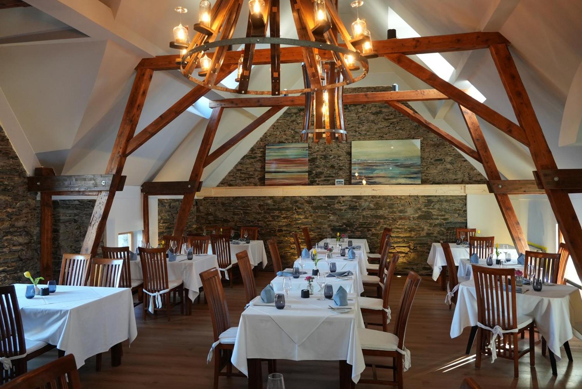 Altes Kelterhaus & Plein Hotel By Markus Plein Wintrich Ngoại thất bức ảnh