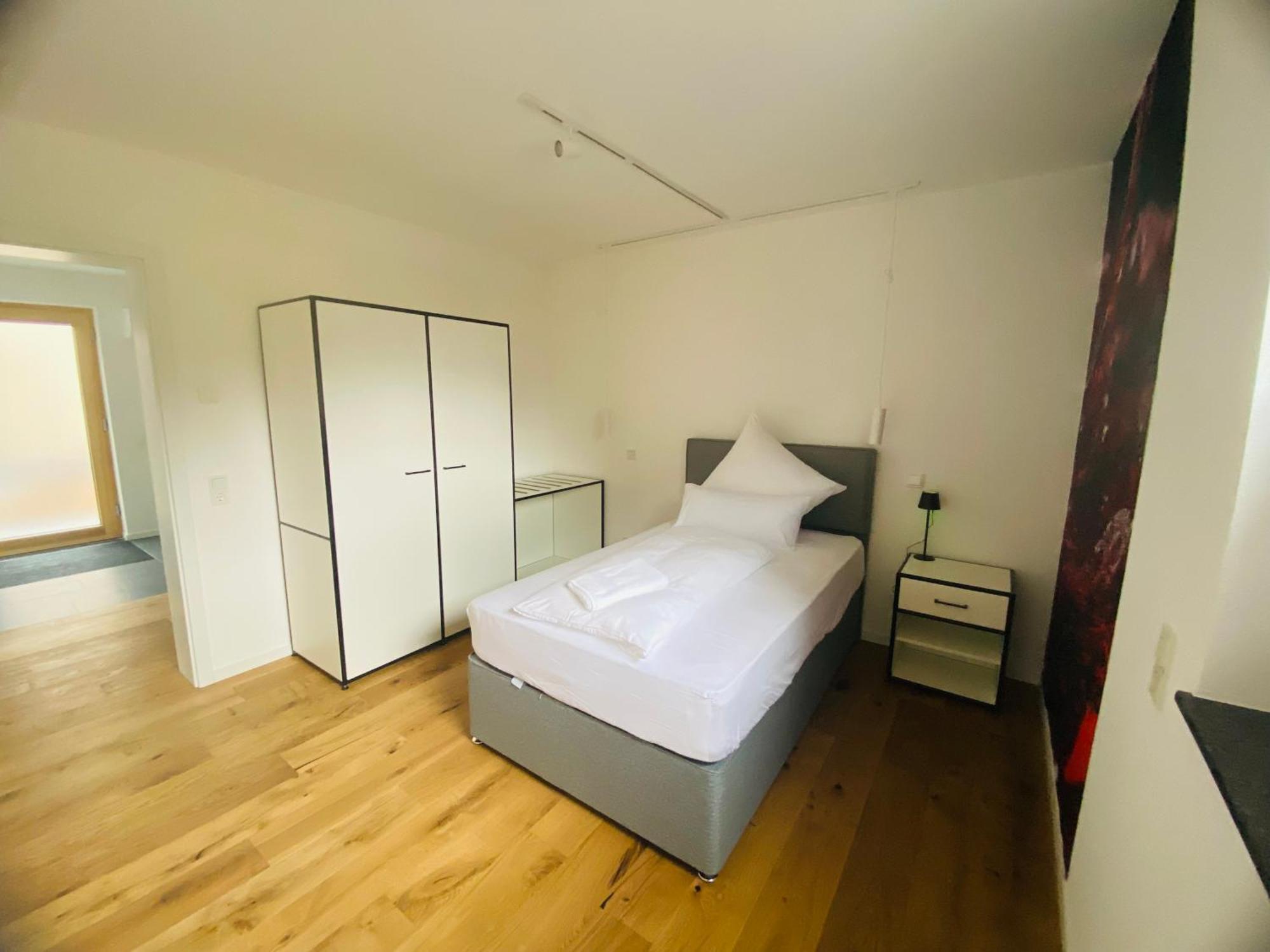 Altes Kelterhaus & Plein Hotel By Markus Plein Wintrich Ngoại thất bức ảnh