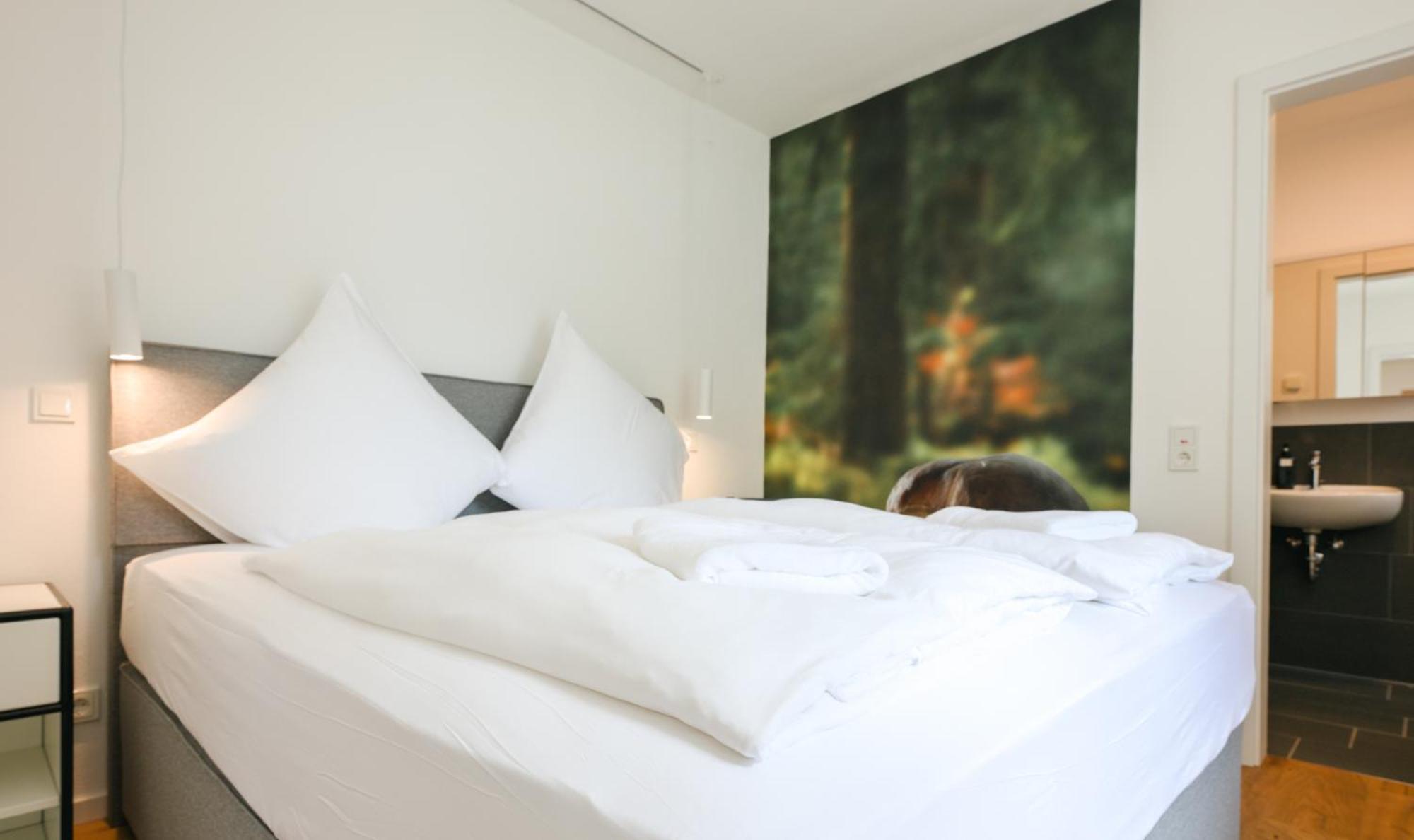 Altes Kelterhaus & Plein Hotel By Markus Plein Wintrich Ngoại thất bức ảnh